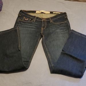 COPY - NWOT HOLLISTER CALI FLARE 3S LOW WAIST 5 POCKET JEANS 3 for $30